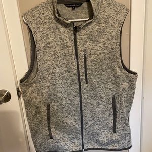 Mens heathered grey fall/winter vest , XL